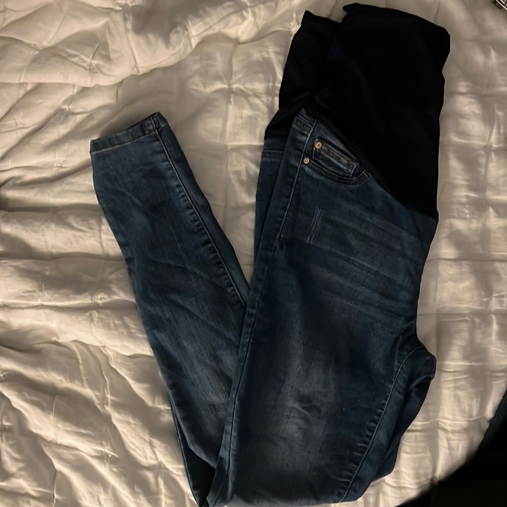 Maternity Pink Jeans- stretchy jean material for comfort !